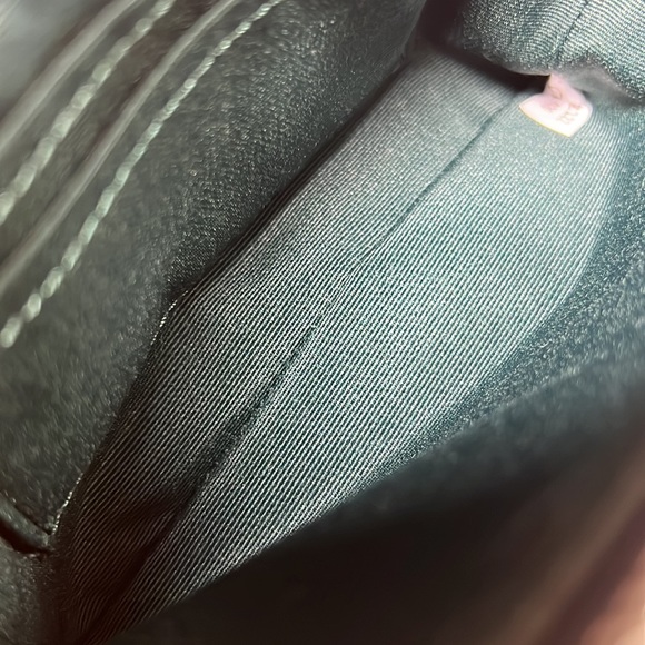 Coach Embossed Pebble Leather Horse & Carriage Corner Zip Wristlet - Picture 5 of 10